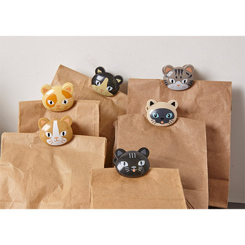 Mixed cats bag clips