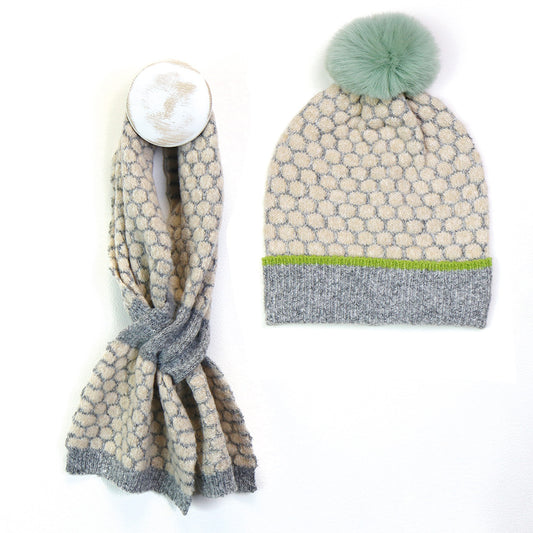 Popcorn knit recycled hat and scarf set