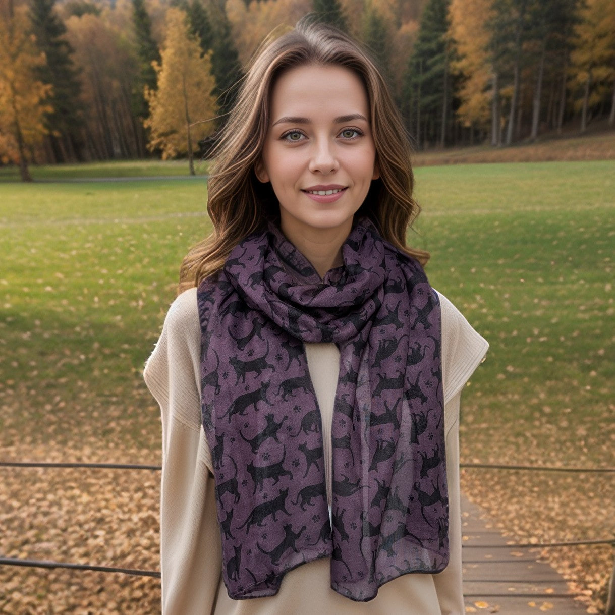 Cats and paws scarf - purple