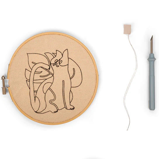 Cat needle punch kit