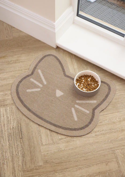 Cat face shaped mat