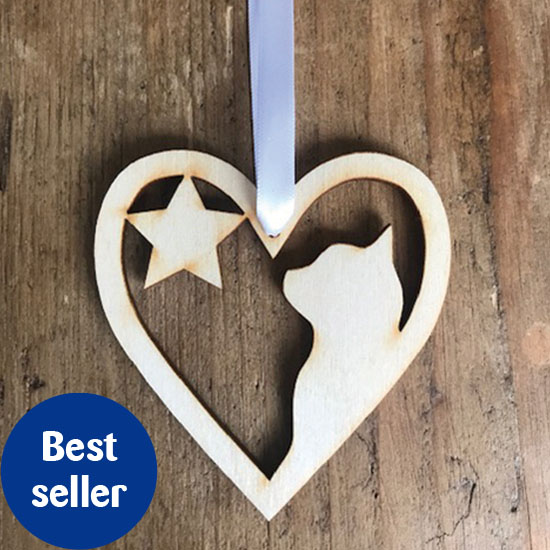 Wooden star gazing cat decoration