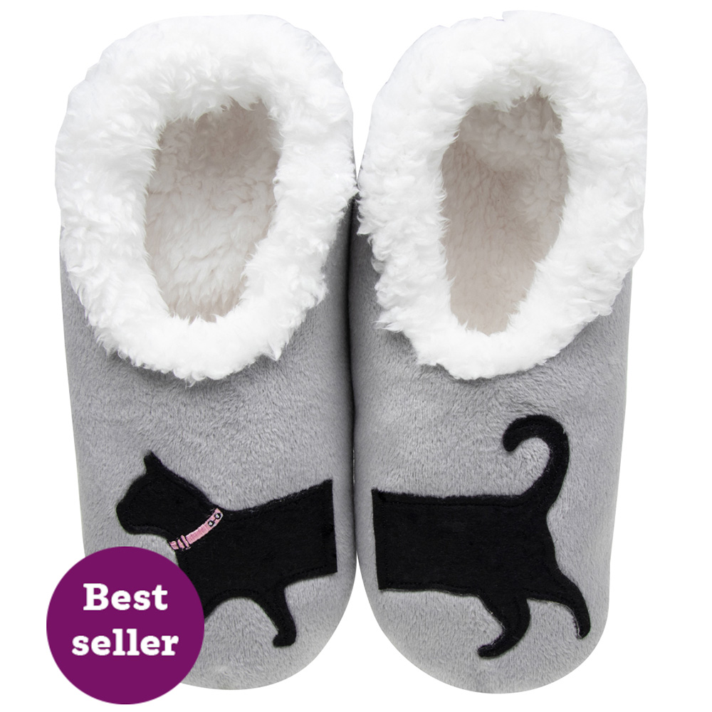 Black cat snoozies slippers