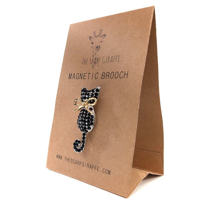 Black cat brooch